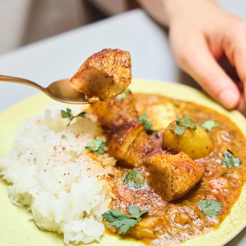 GOOD CACAO(グッドカカオ) ビネガー香るカカオとスパイスのポークビンダルー 10個セット レトルトカレー