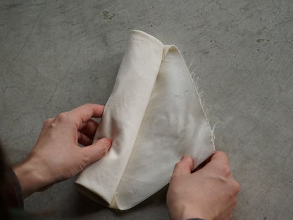 【96 KURO】カトラリー贈りものパッケージCざらざら｜黒染め小型ステンレスカトラリーセット・日本製ギフト