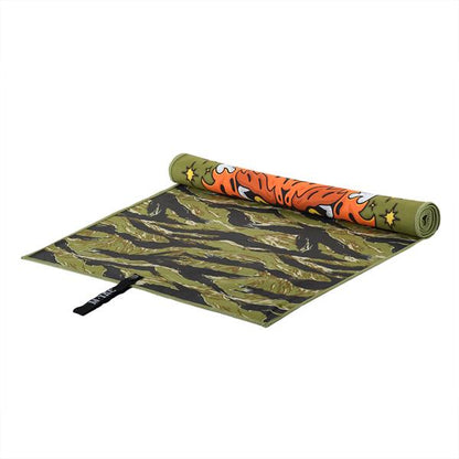 M-TAC（エムタック） Microfiber Towel 150×75cm Tiger Stripes マイクロファイバータオル（10559000）