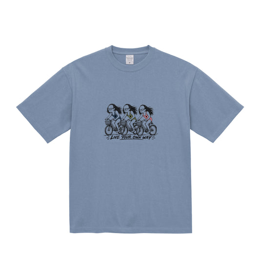 LIVE YOUR OWN WAY Tシャツ acid-blue image