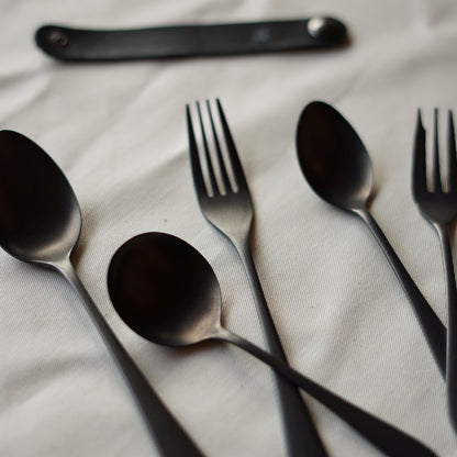 【96 KURO】カトラリー贈りものパッケージBざらざら｜黒染めステンレス製フルセット・日本製ギフト