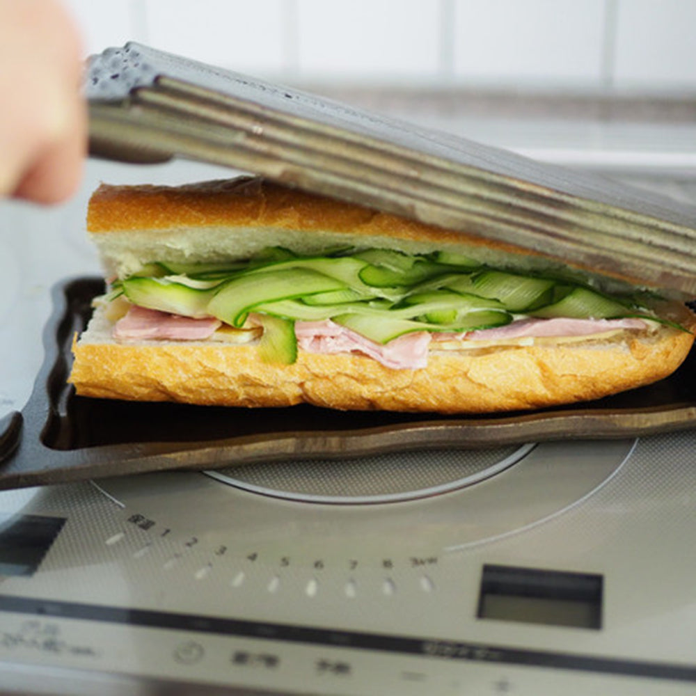 OUTSIDE Toast n' Roast Outside-in Toast n' Roast Hot Sandwich Maker Cast Iron Multi-Grill Plate Made in Niigata Sanjo