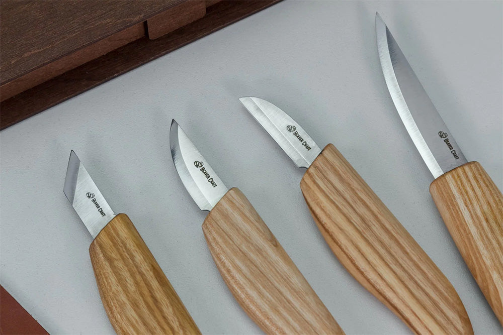 Beaver Craft S07 book Basic Set of 4 Knives in gift book-box Wood Carving Set Basic Knives Set of 4