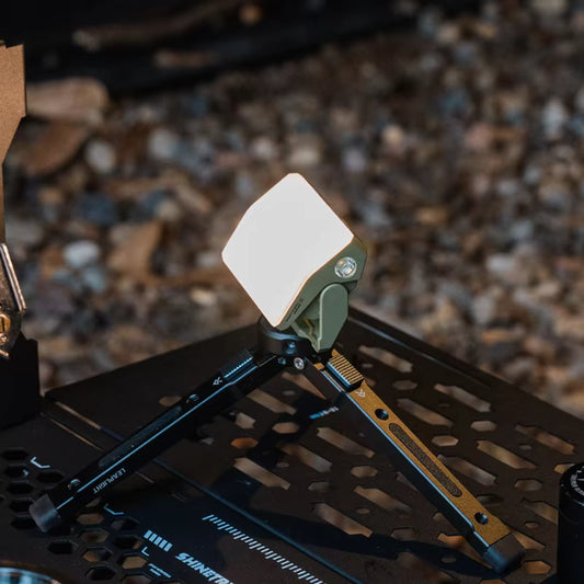 山趣（ShineTrip） ST-05シリーズ カード型キャンピングライト（4カラー）