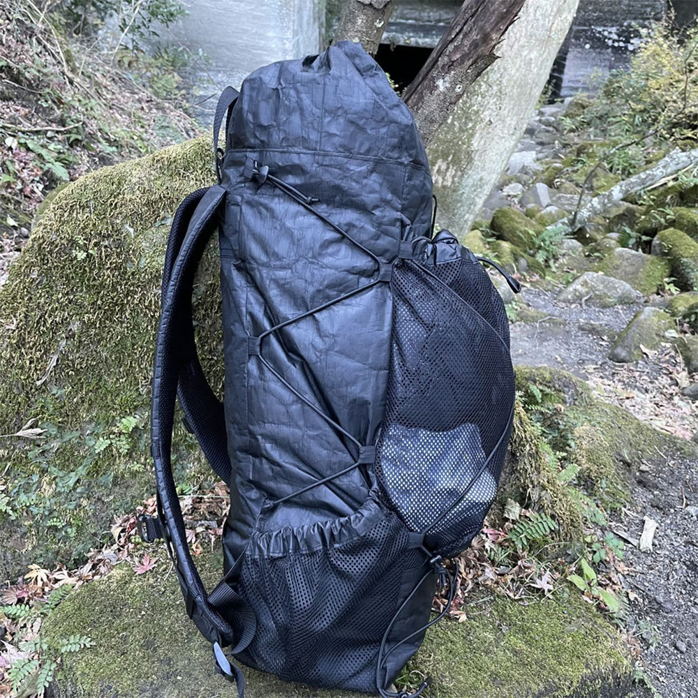 Ajito Fabrics UL Backpack 30L DCF Hybrid 2.92oz Black