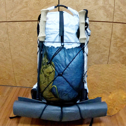 Ajito Fabrics UL 背包 30L DCF 混合 2.92 盎司白色