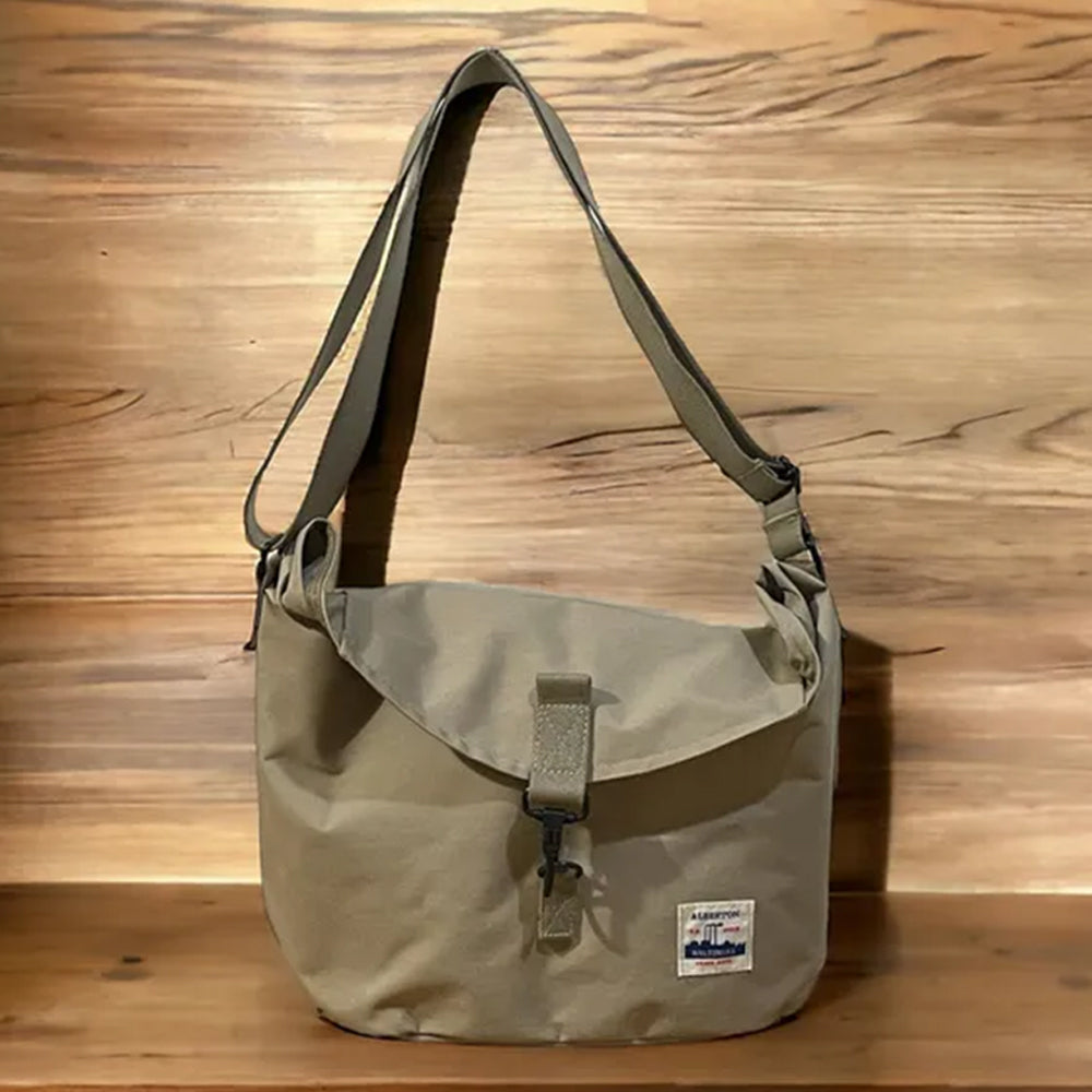 ALBERTON Military-themed shoulder bag, flame-retardant and waterproof, made from ARMY DUCK fabric