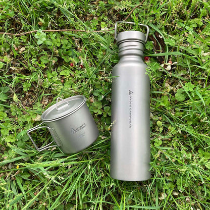 COYOTE CAMP GEAR TITANIUM BOTTLE CUP SET Coyote Camp Gear Titanium Bottle Cup Set Water Bottle 750ml Cup 300ml with Lid Cooker