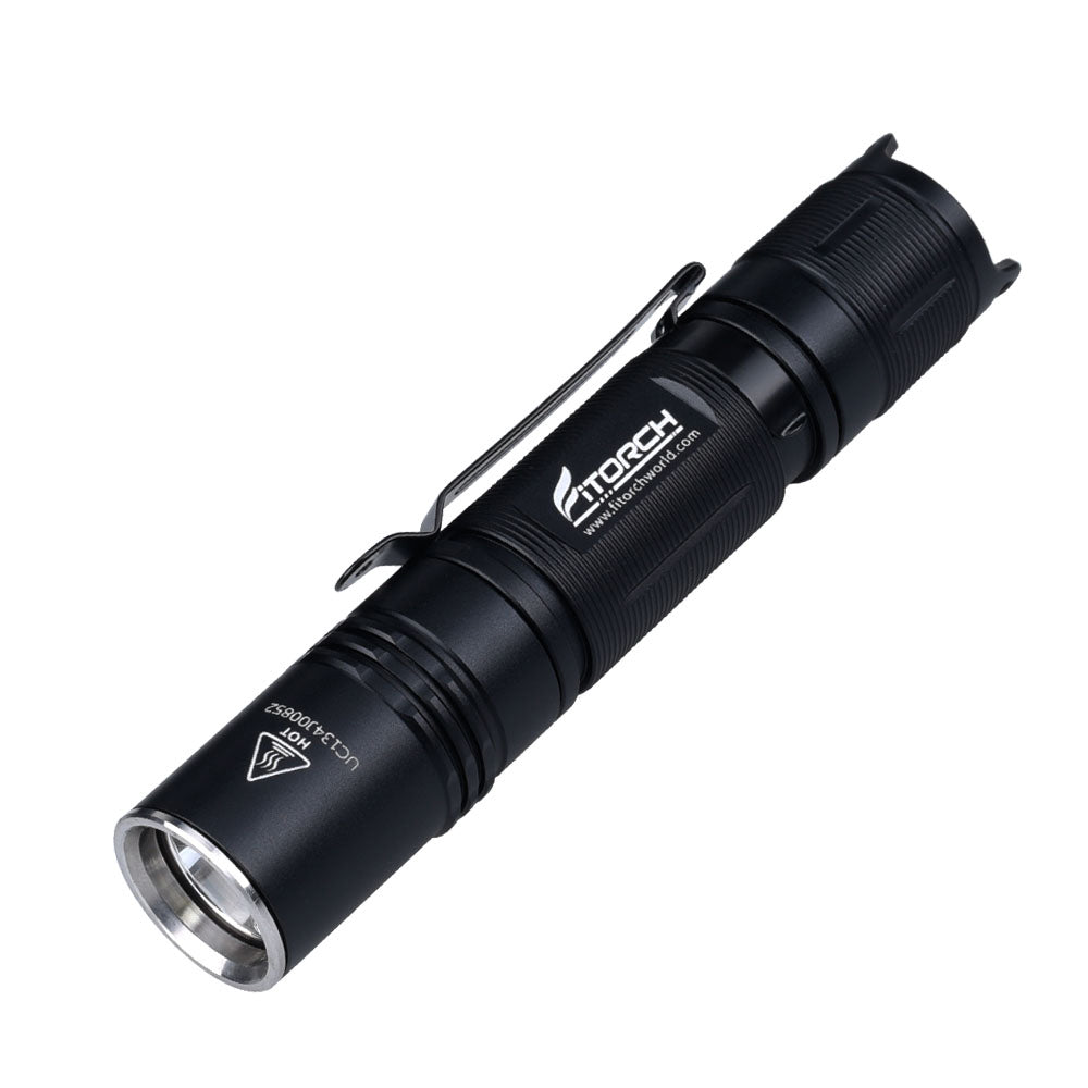 Fitorch EC10 700 LUMENS FLASHLIGHT フィトーチ フラッシュライト 700ルーメン LED