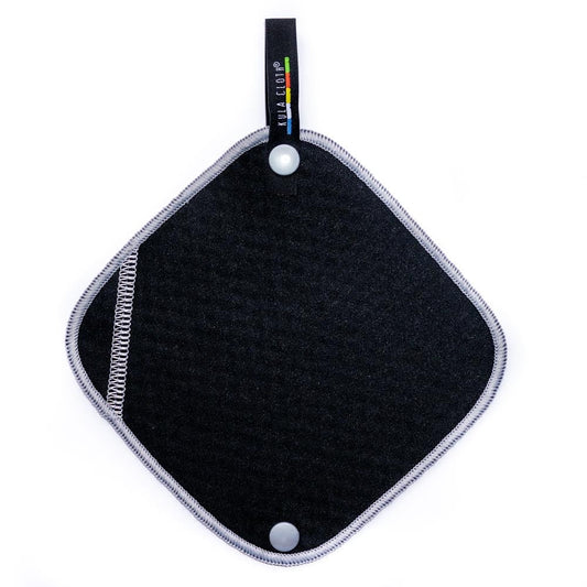 Kula Cloth（クーラクロス）Stealth 再利用可能 抗菌ピークロス｜アウトドア衛生ギア