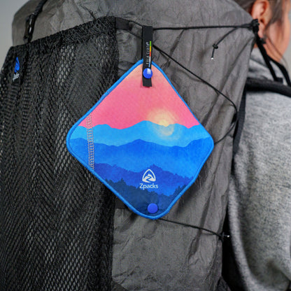 Kula Cloth（クーラクロス）Night Hike 再利用可能 抗菌ピークロス｜アウトドア衛生ギア